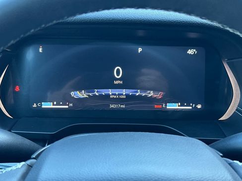 Used 2023 Jeep Grand Cherokee L Laredo image 25