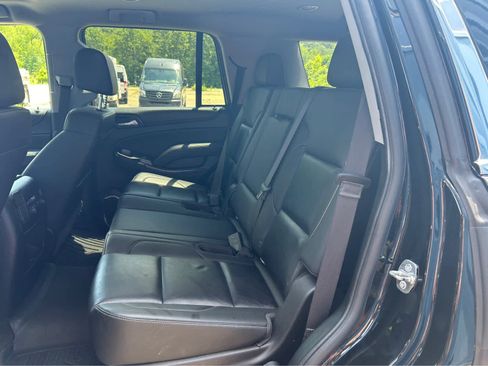 Used 2018 Chevrolet Tahoe LT image 10