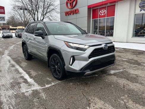 Certified 2024 Toyota RAV4 XSE image 7