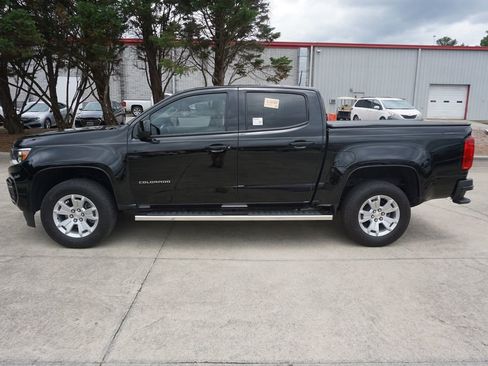 Used 2022 Chevrolet Colorado LT w/ Luxury Package RWD image 19