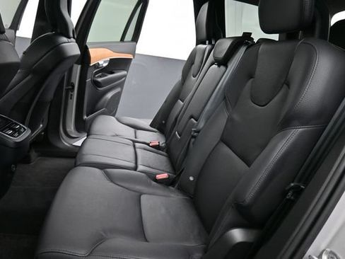 Used 2024 Volvo XC90 B6 Plus AWD/4WD image 15