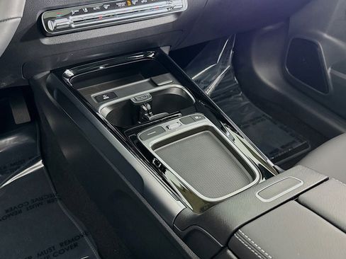 New 2026 Mercedes-Benz GLB 250 GLB 250 image 5