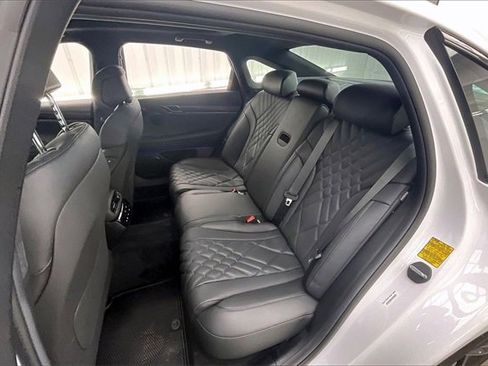 Used 2026 Genesis G80 3.5T Prestige image 19