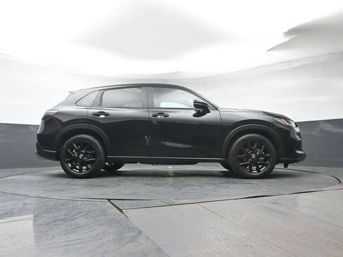 Certified 2024 Honda HR-V Sport image 31