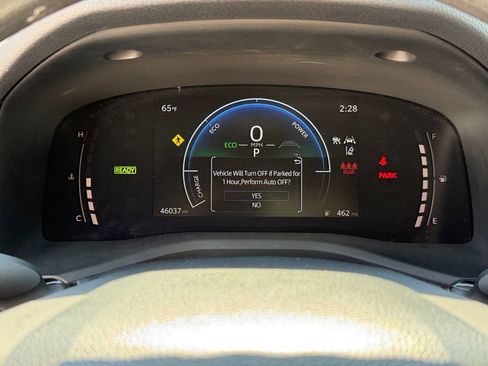 Used 2025 Toyota Camry LE FWD image 29