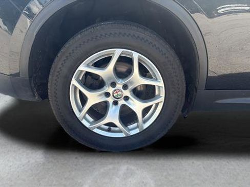 Used 2020 Alfa Romeo Stelvio AWD w/ Cold Weather Package image 13