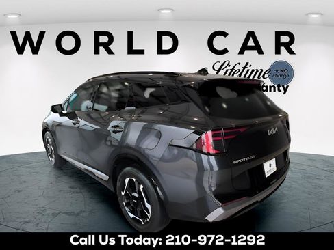 New 2026 Kia Sportage SX image 4