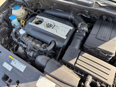 Used 2013 Volkswagen GTI Driver's Edition FWD image 47