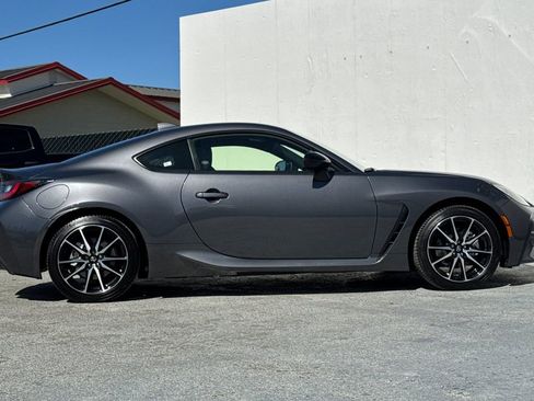 Used 2023 Toyota GR86 w/ ALL Weather Mat Package (TMS) image 2
