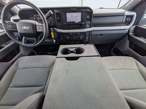 Used 2025 Ford F250 XLT image 13