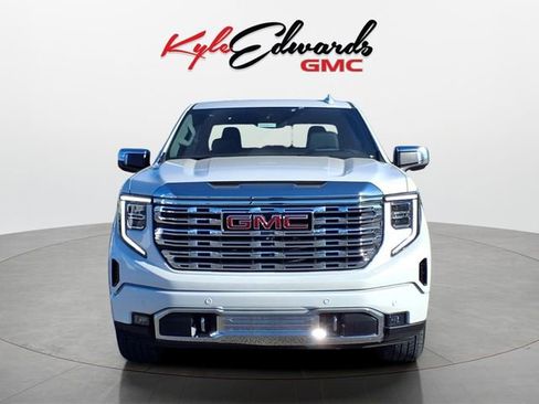 Used 2023 GMC Sierra 1500 Denali w/ Denali Reserve Package image 2