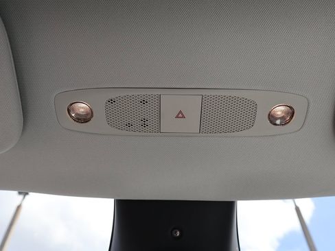 Used 2024 Tesla Model Y Long Range image 53