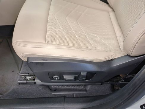 Certified 2025 BMW X1 xDrive28i w/ Technology Package image 13