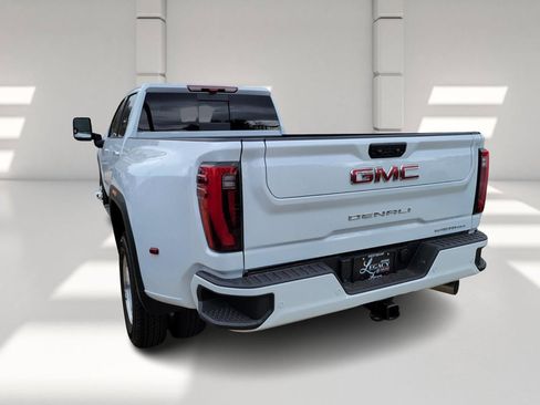 New 2026 GMC Sierra 3500 Denali w/ Denali Reserve Package image 5