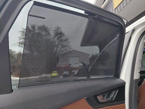 Used 2018 Audi Q7 3.0T Premium Plus image 22