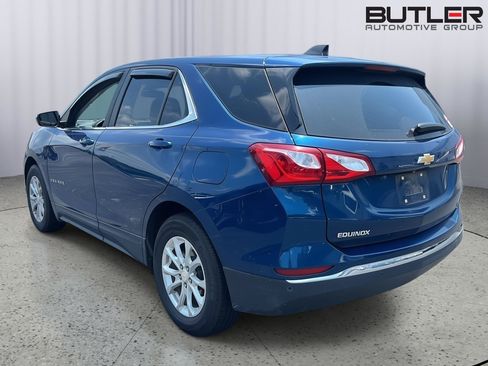 Used 2021 Chevrolet Equinox LT FWD image 2