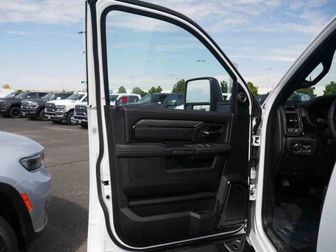 New 2026 RAM 3500 Limited image 39