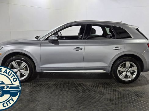 Used 2018 Audi Q5 2.0T Premium Plus w/ Premium Plus Package AWD/4WD image 4