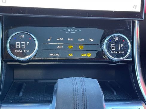 Used 2022 Jaguar XF R-Dynamic SE image 36