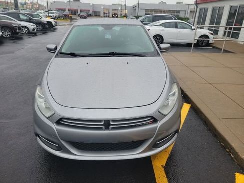 Used 2015 Dodge Dart SE w/ Convenience Group FWD image 2