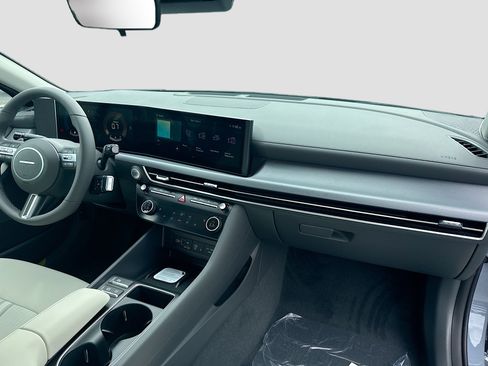 New 2026 Hyundai Sonata SEL FWD image 21