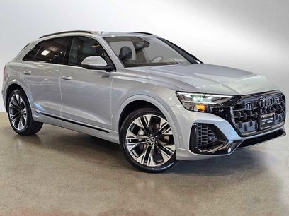 New 2025 Audi Q8 Premium Plus