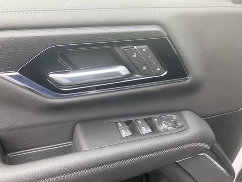 New 2026 GMC Yukon Denali image 21