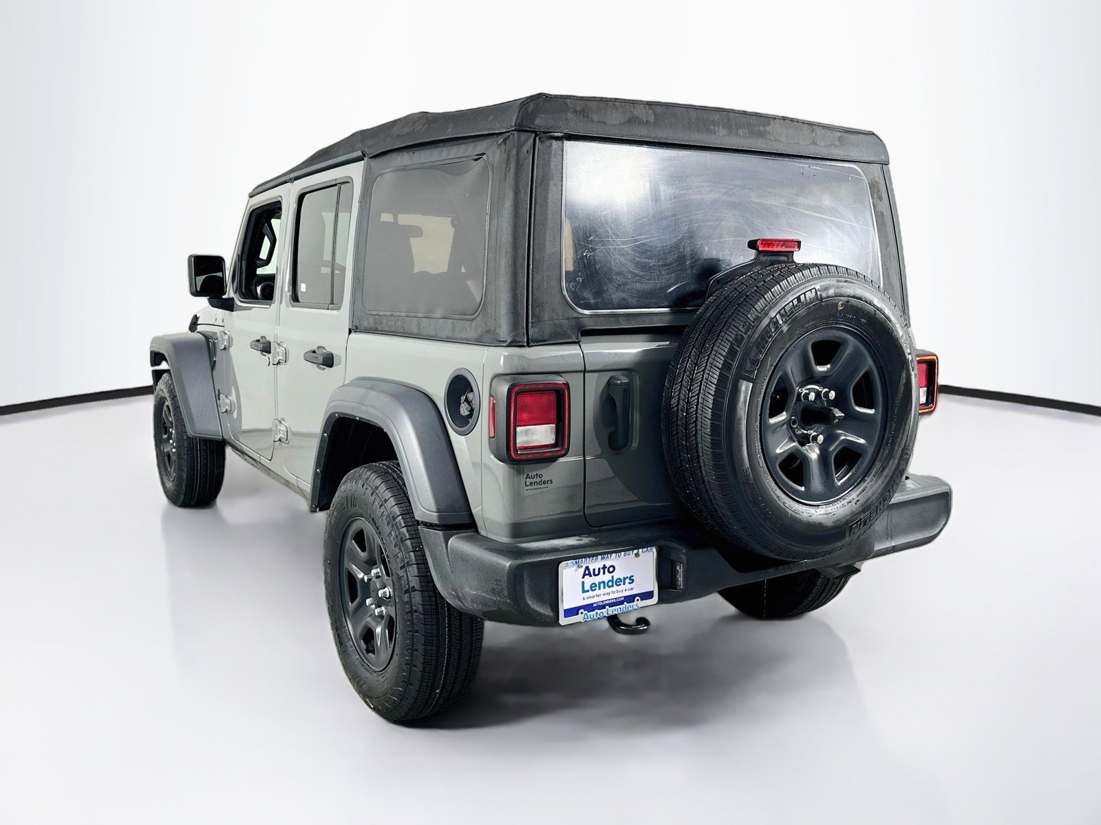 Used 2023 Jeep Wrangler Unlimited Sport AWD/4WD image 7