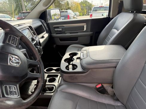 Used 2017 RAM 2500 Tradesman w/ Power & Remote Entry Group image 9