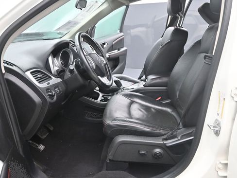 Used 2018 Dodge Journey GT w/ Nav & Sun Group image 10