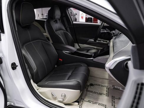 Used 2022 Lucid Air Dream Edition AWD/4WD image 36