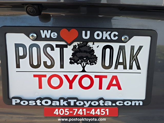 Used 2025 Toyota RAV4 LE AWD/4WD image 32
