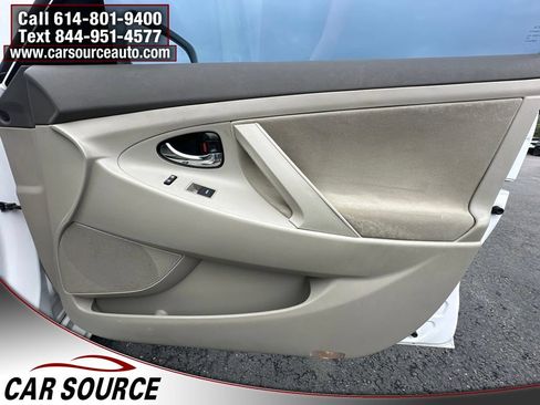Used 2011 Toyota Camry LE w/ LE Extra-Value Pkg FWD image 24
