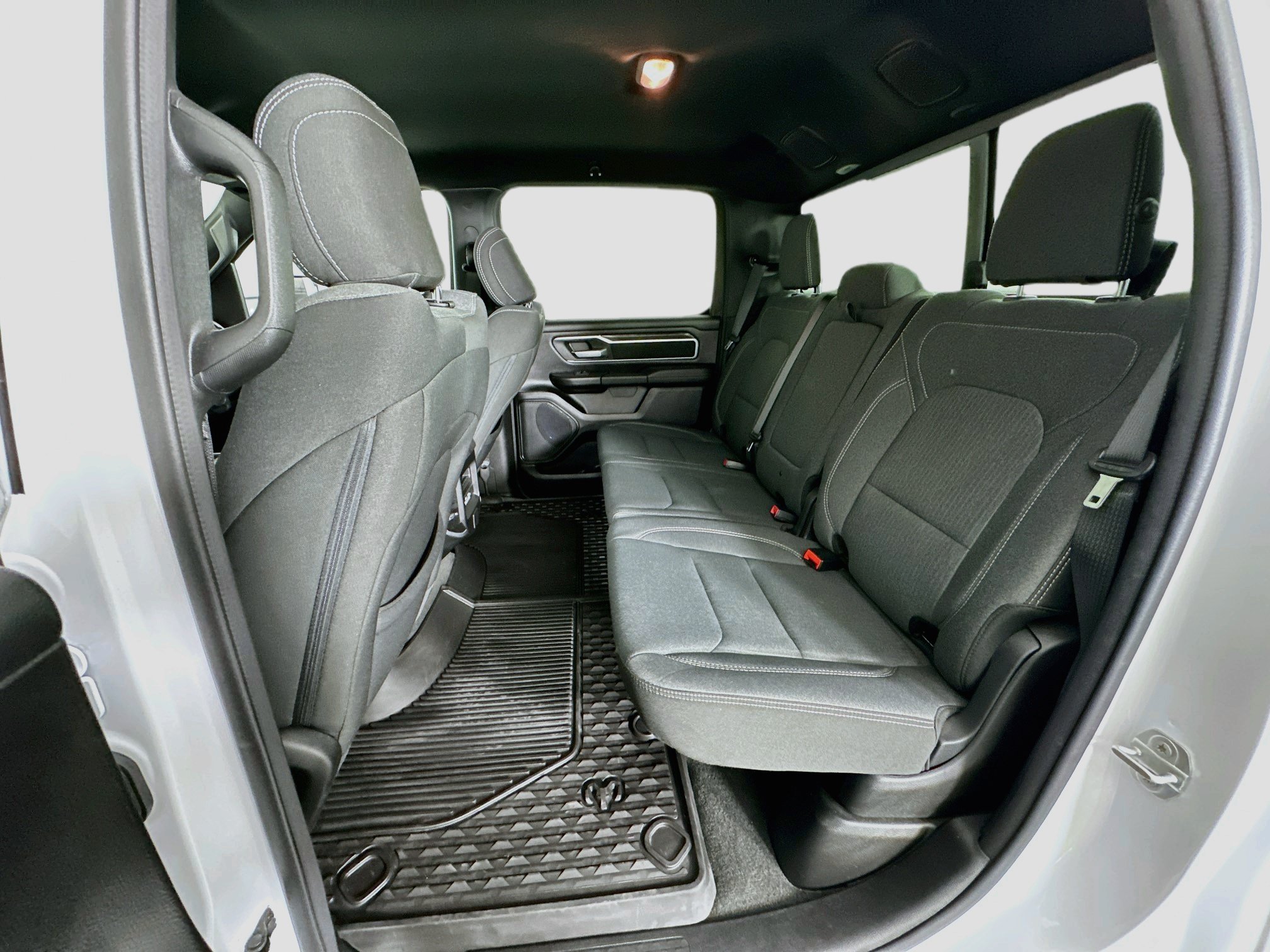 Used 2023 RAM 1500 Big Horn AWD/4WD image 29