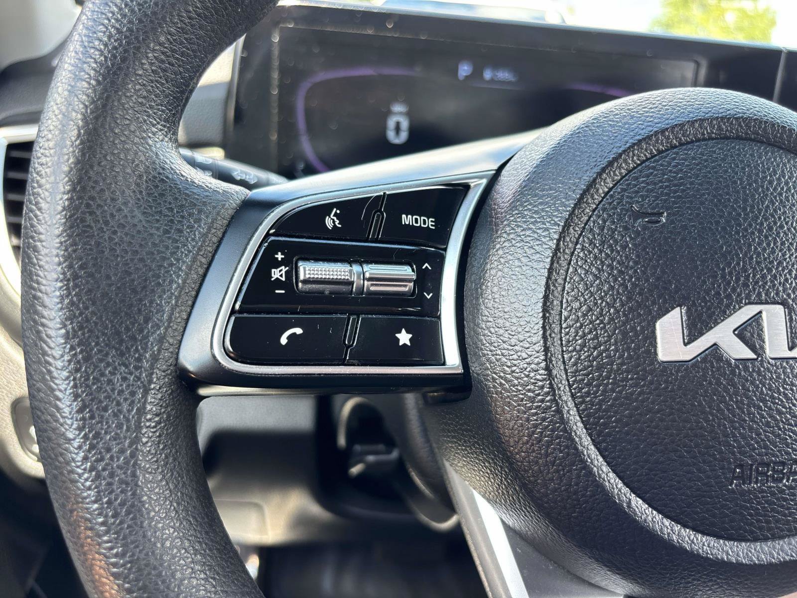 Used 2024 Kia Seltos LX AWD/4WD image 19