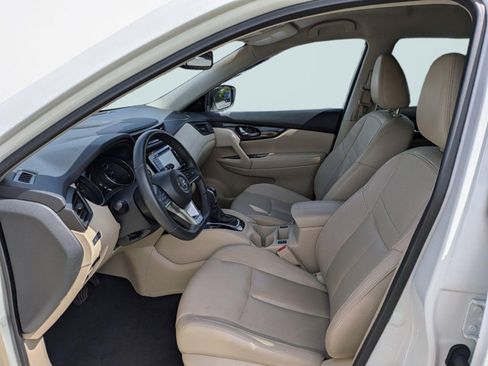 Used 2019 Nissan Rogue SL AWD/4WD image 19