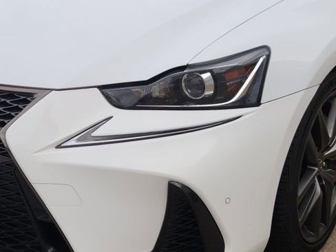 Used 2019 Lexus IS 300 F Sport w/ F Sport Package RWD image 9