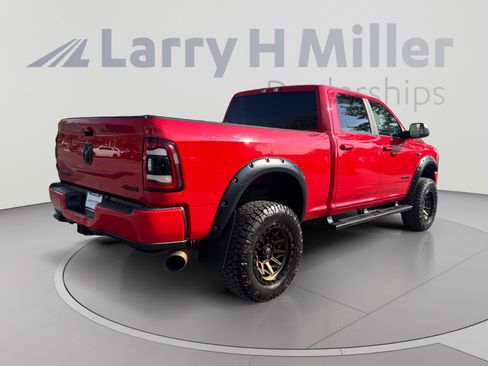 Used 2020 RAM 2500 Big Horn w/ Night Edition AWD/4WD image 5