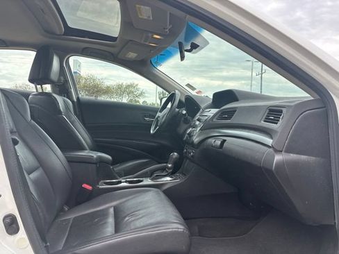 Used 2015 Acura ILX FWD image 13