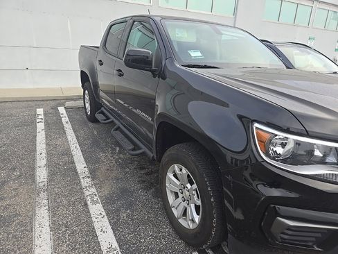 Used 2022 Chevrolet Colorado LT image 2