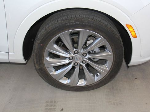 Used 2024 Buick Envista Sport Touring FWD image 29