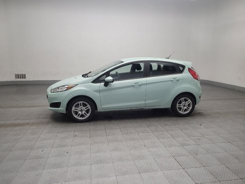 Used 2019 Ford Fiesta SE image 2