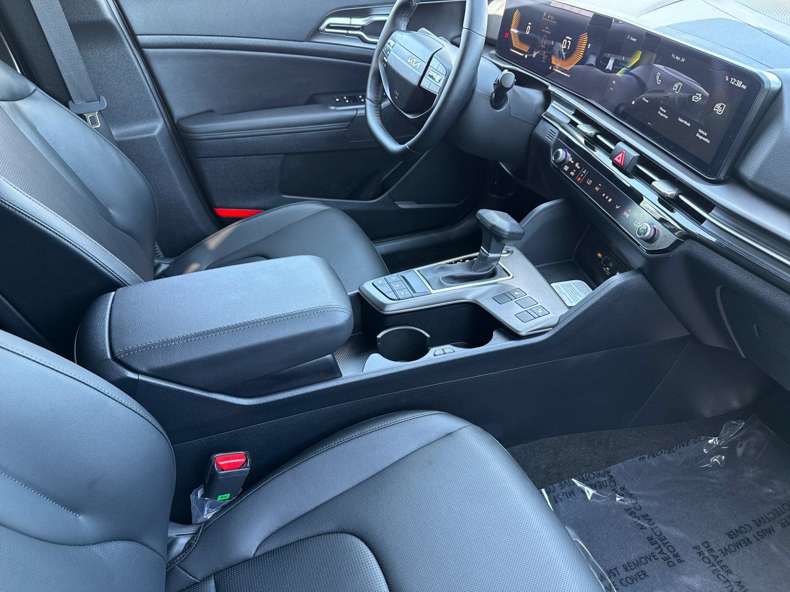 Certified 2026 Kia Sportage EX FWD image 17