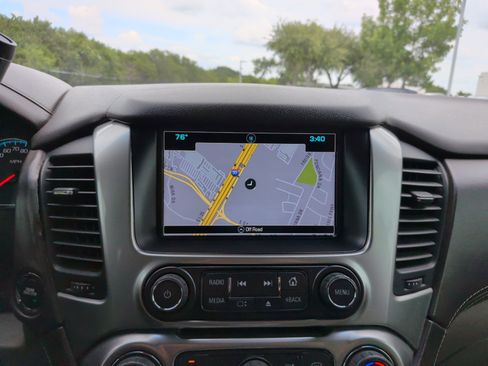 Used 2016 Chevrolet Tahoe LTZ AWD/4WD image 17
