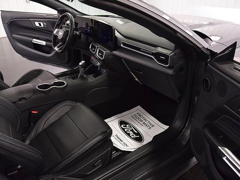 New 2026 Ford Mustang Premium image 28