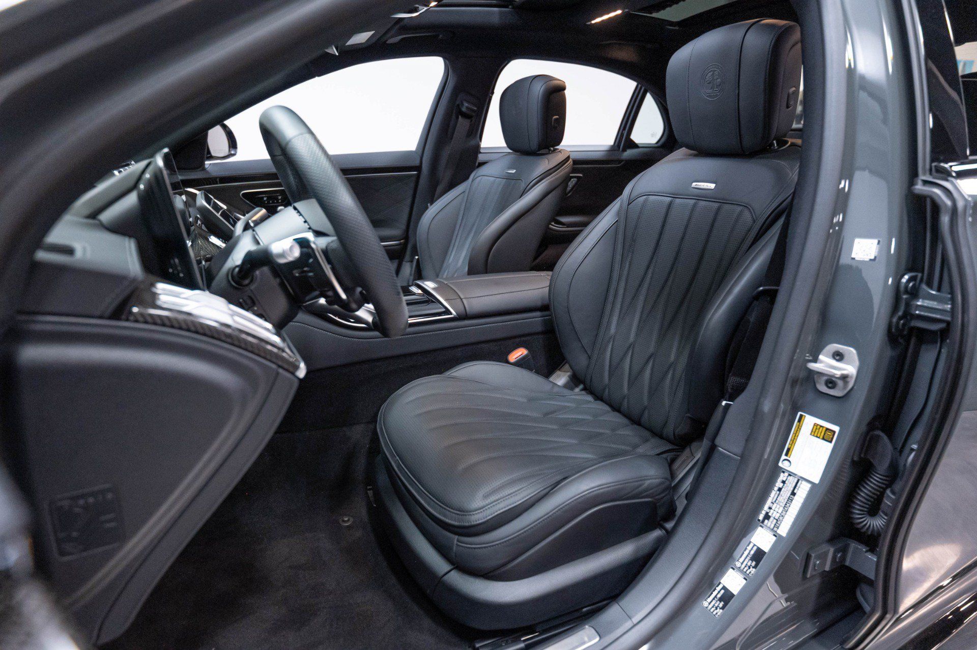 Used 2026 Mercedes-Benz S 63 AMG S image 12