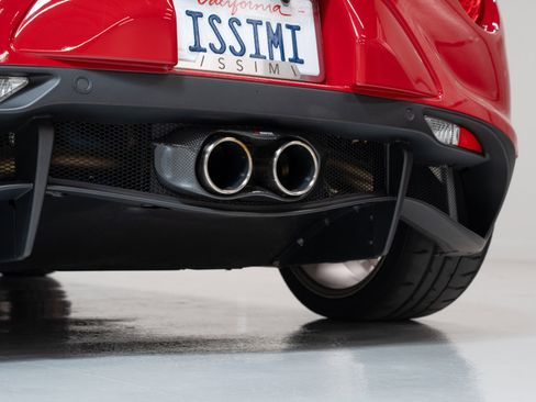 Used 2018 Alfa Romeo 4C Spider image 30