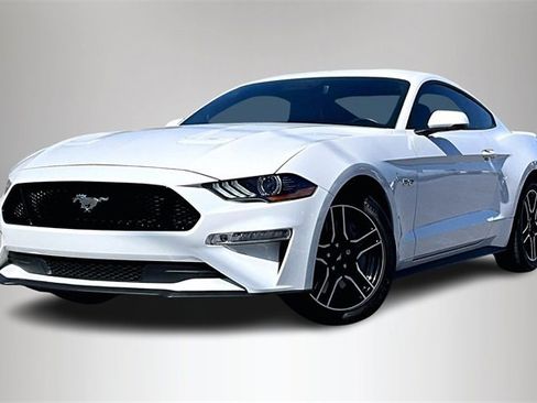 Used 2020 Ford Mustang GT Premium w/ Equipment Group 401A image 2