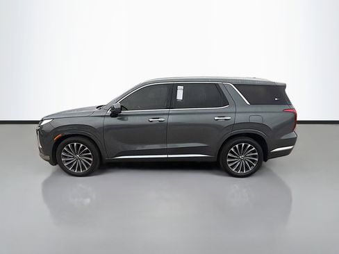 Used 2024 Hyundai Palisade Calligraphy image 6