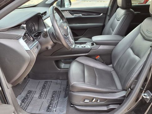 Certified 2023 Cadillac XT5 Premium Luxury w/ LPO, Floor Liner Package image 20